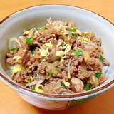 豆もやしと挽肉の餡かけ丼(/ω＼)